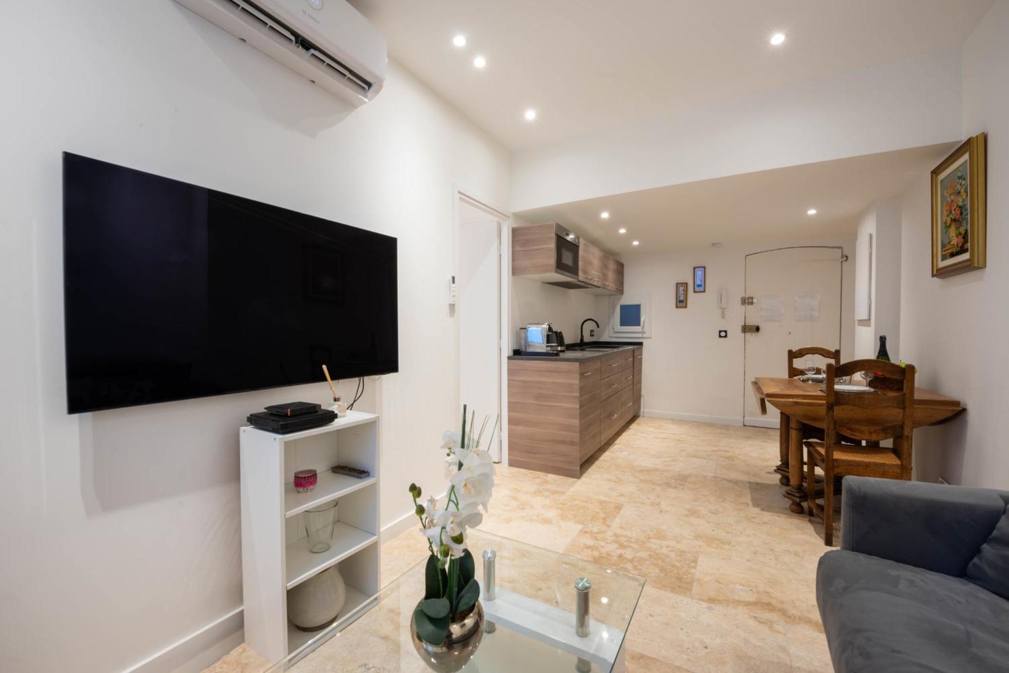 Appartement 1-br With Ac In The Heart Of